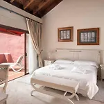 شقة Beachfront Penthouse, Pool Gym *